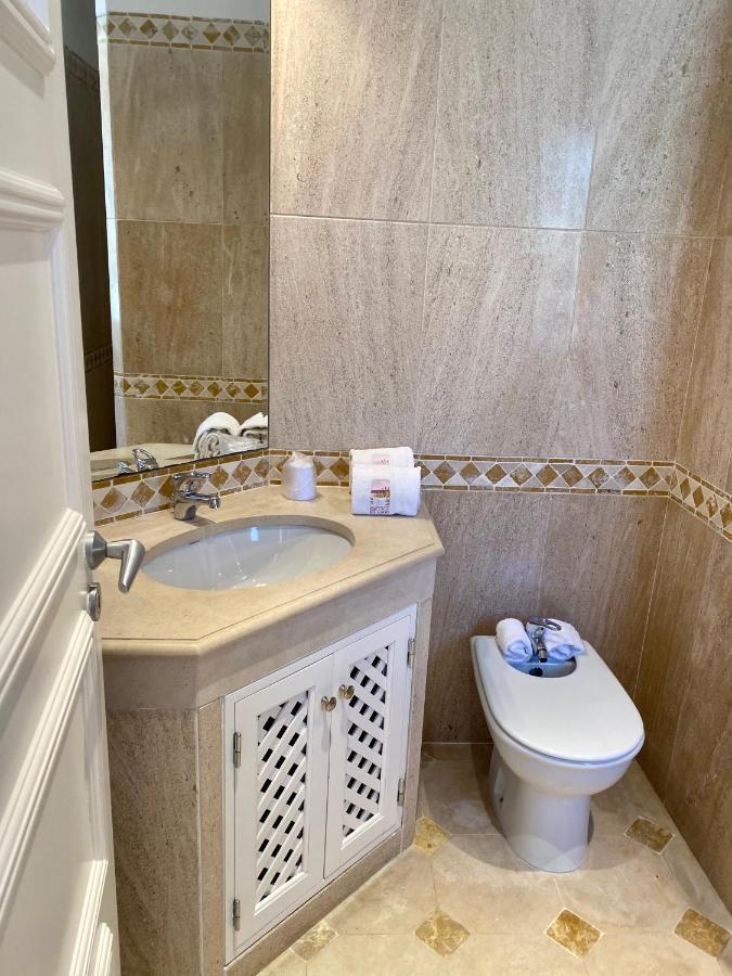 Beautiful Apartment For Rent In Quinta Do Lago With Excellent Resort Facilities Close To Lake And Beach. エクステリア 写真
